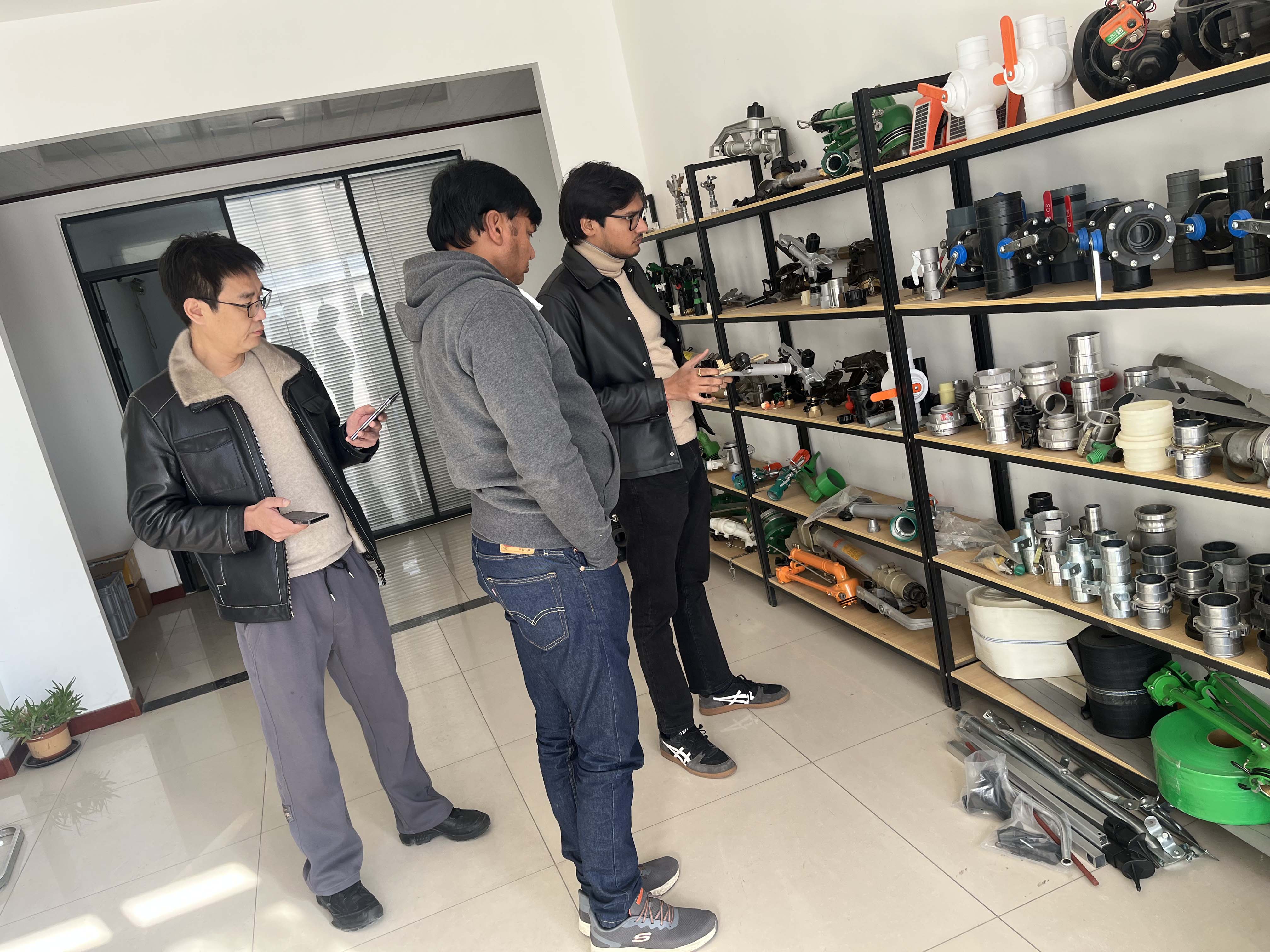 大渡口NS40 涡轮喷枪获客户青睐 洽谈批量合作